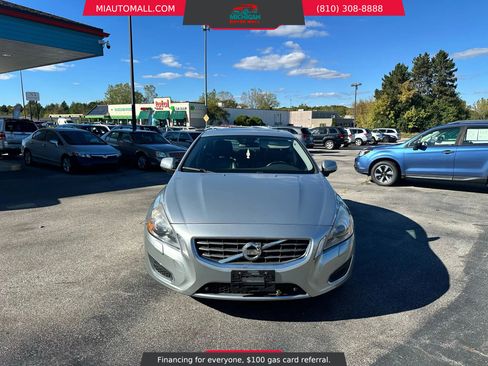 Used 2013 Volvo S60 T5 image 8