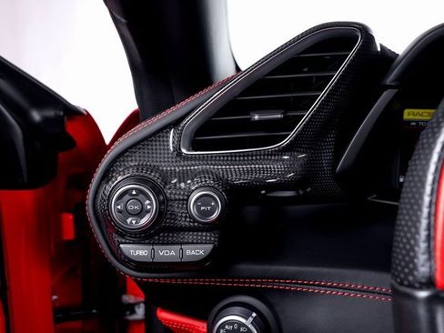 Used 2019 Ferrari 488 Spider image 39