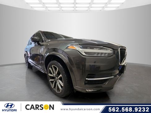 Used 2018 Volvo XC90 T6 Momentum image 1