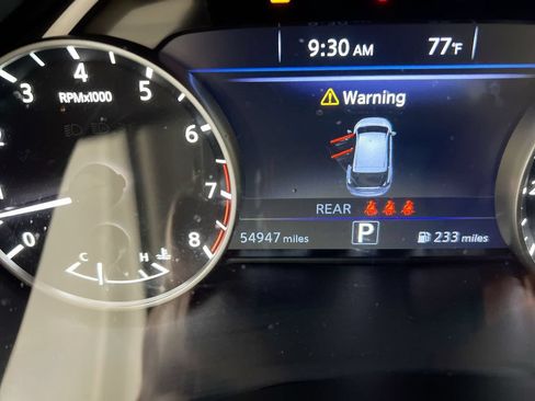 Used 2023 Nissan Murano S AWD/4WD image 13