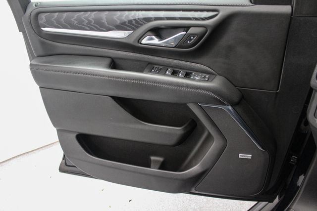 Used 2023 GMC Yukon Denali AWD/4WD image 14
