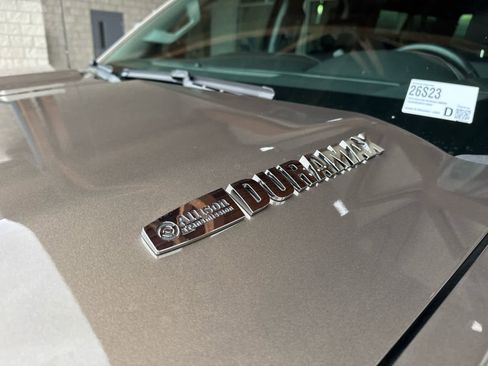 Used 2015 Chevrolet Silverado 2500 LTZ image 9