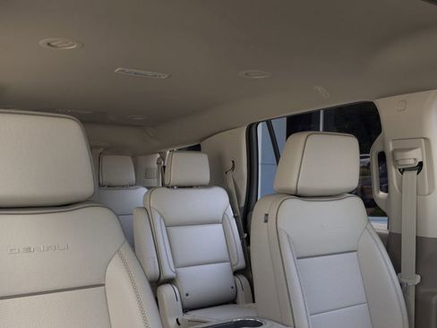 New 2026 GMC Yukon Denali image 24