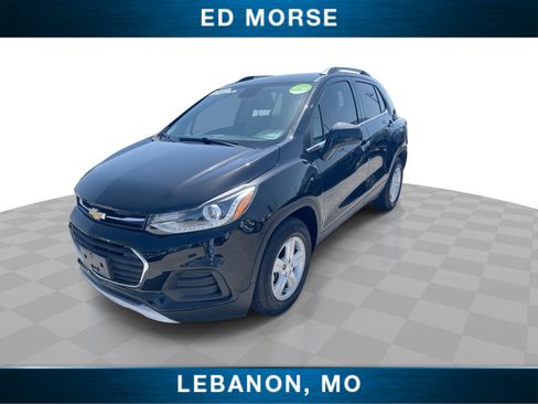 Certified 2020 Chevrolet Trax LT w/ LT Convenience Package FWD image 4