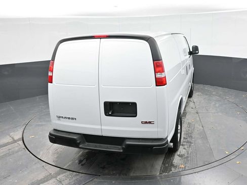 New 2025 GMC Savana 2500 w/ Driver Convenience Package image 21