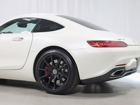 Used 2016 Mercedes-Benz AMG GT S w/ Exclusive Interior Package image 10