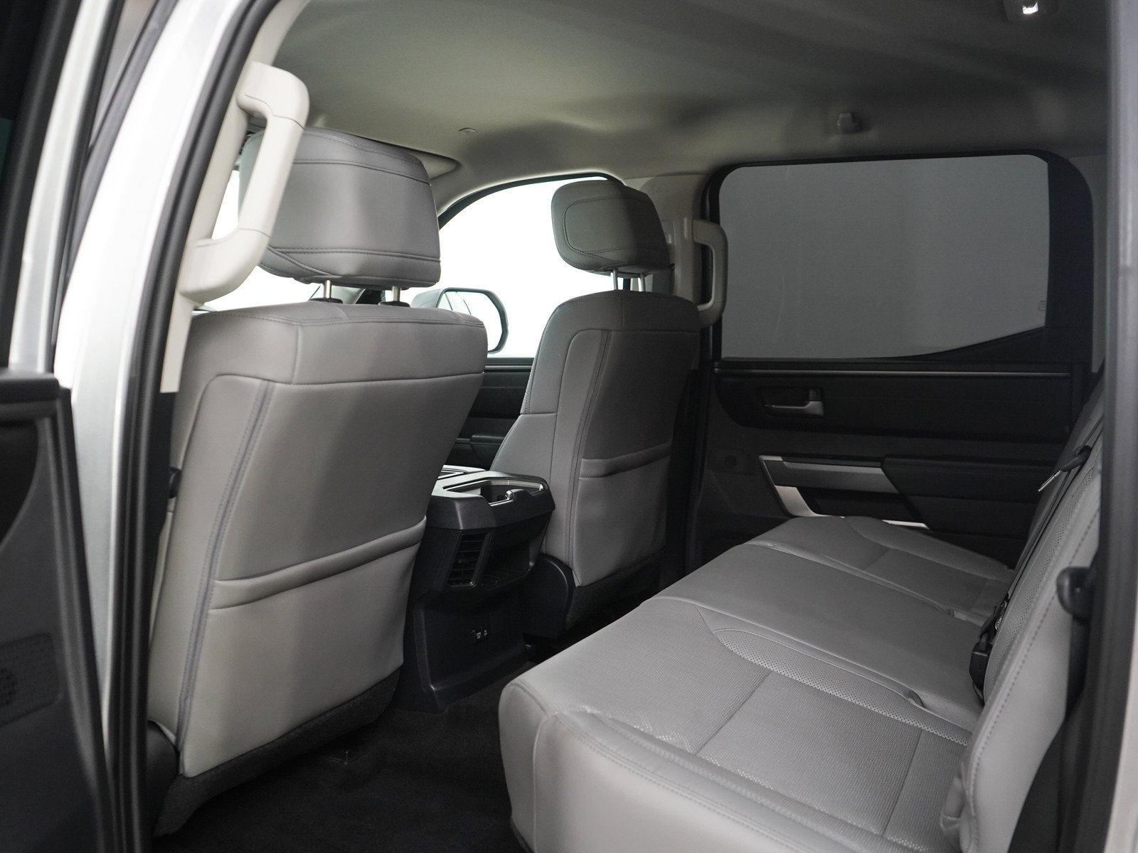 Used 2024 Toyota Tundra SR5 w/ SR5 Premium Package AWD/4WD image 19