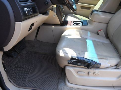 Used 2014 GMC Yukon XL Denali AWD/4WD image 15
