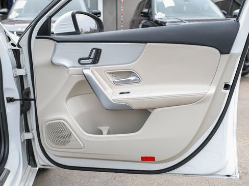 Used 2019 Mercedes-Benz A 220 image 43