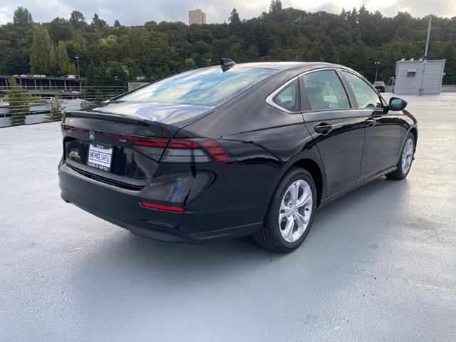 New 2026 Honda Accord LX image 11
