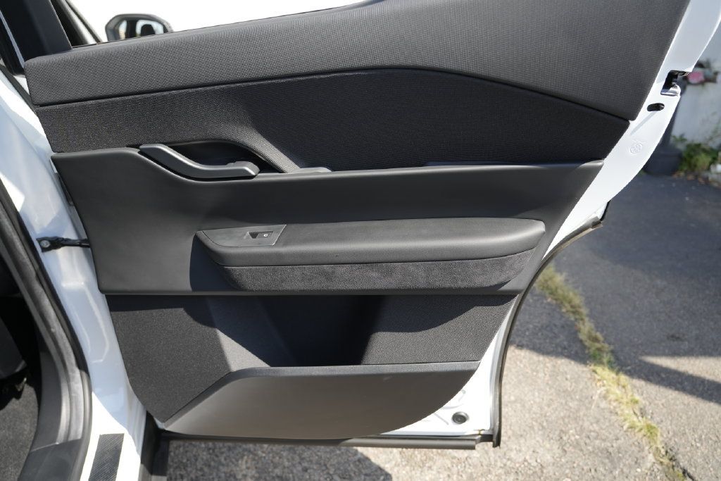 Used 2023 Fisker Ocean Ultra AWD/4WD image 37