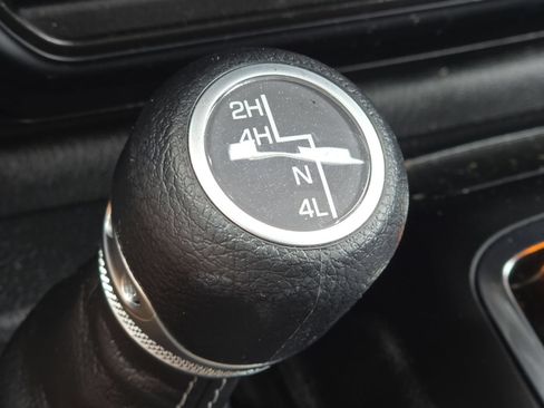 Used 2024 Jeep Wrangler Unlimited Sport AWD/4WD image 6