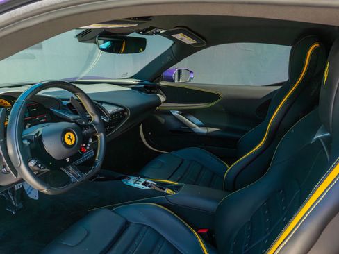 Used 2022 Ferrari SF90 Stradale image 48