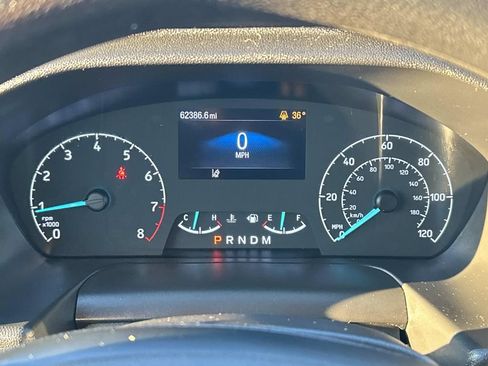 Used 2023 Ford Transit 350 XLT image 32