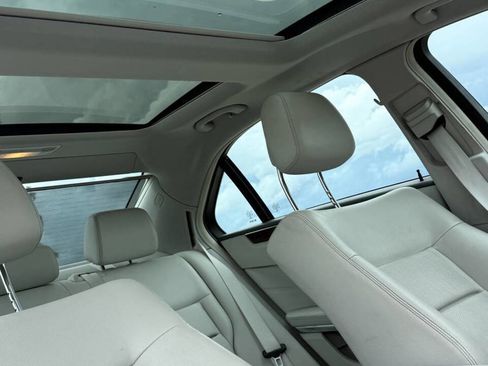 Used 2014 Mercedes-Benz E 350 Sedan image 31