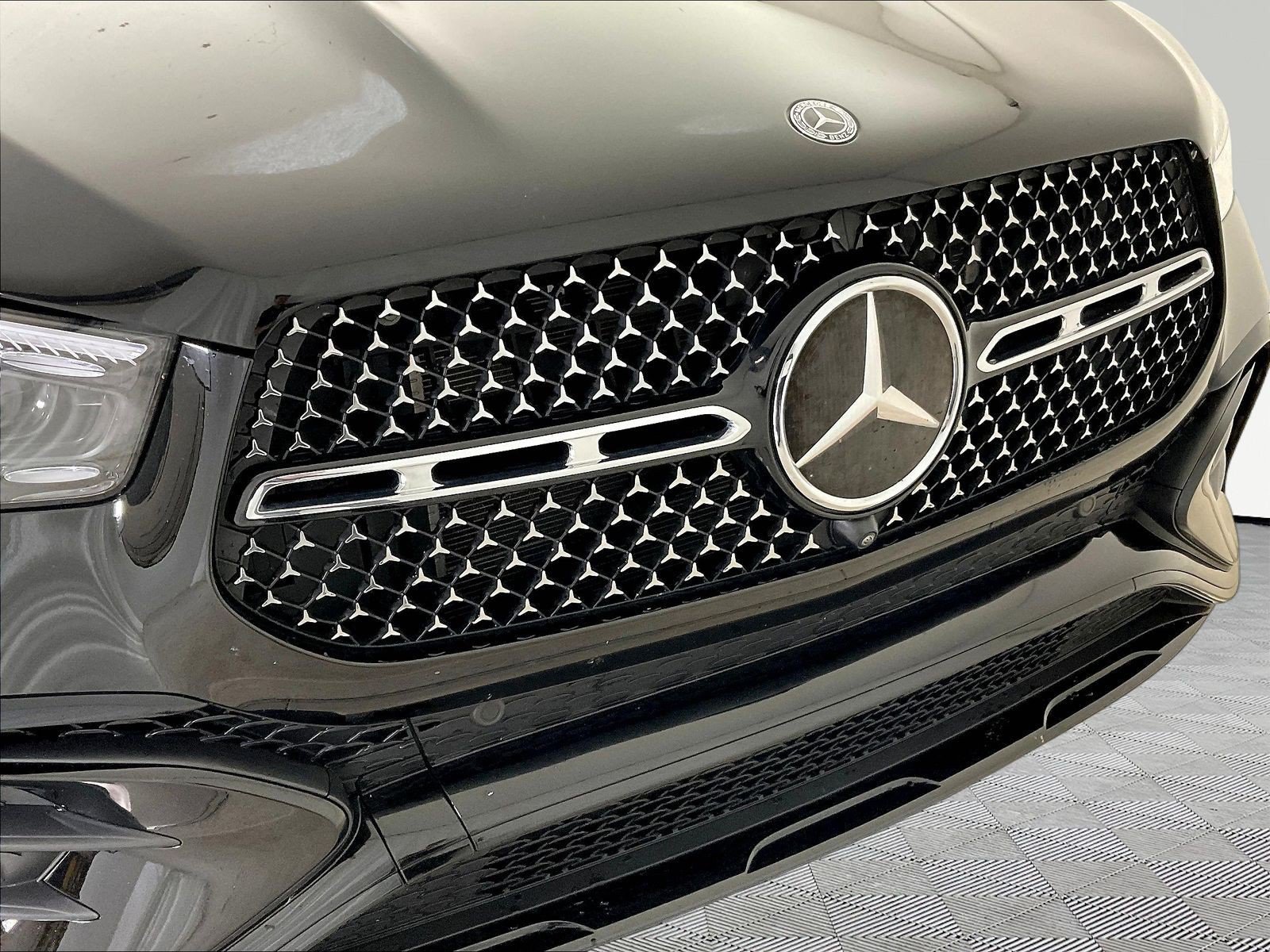 Certified 2024 Mercedes-Benz GLE 450 4MATIC image 33
