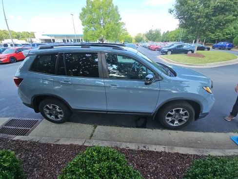 Used 2022 Honda Passport TrailSport image 9