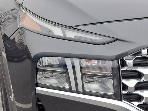 Used 2022 Hyundai Santa Fe SEL w/ Convenience + Premium Package image 9