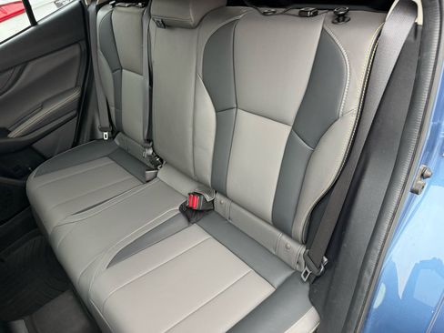 Used 2021 Subaru Crosstrek 2.5i Sport w/ Moonroof Package image 7