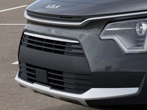 New 2025 Kia Niro EX image 12