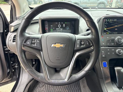 Used 2014 Chevrolet Volt Premium w/ Premium Trim Package FWD image 17