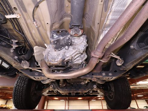 Used 2018 Toyota Tacoma SR image 36