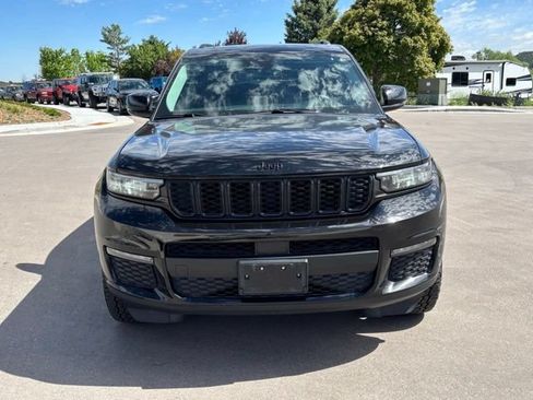 Certified 2022 Jeep Grand Cherokee L Limited w/ Black Appearance Package AWD/4WD image 10