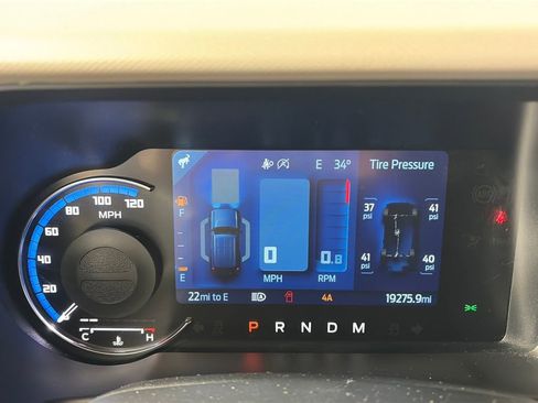 Used 2023 Ford Bronco Wildtrak image 14