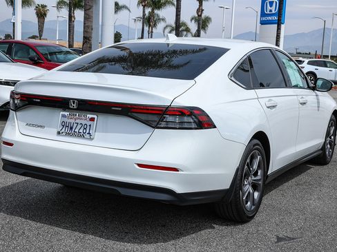 Used 2023 Honda Accord EX image 7