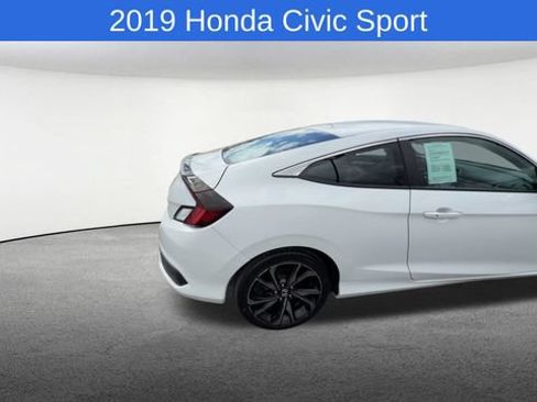 Used 2019 Honda Civic Sport image 8