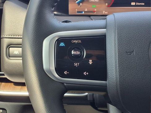 New 2026 Nissan Armada SL image 19