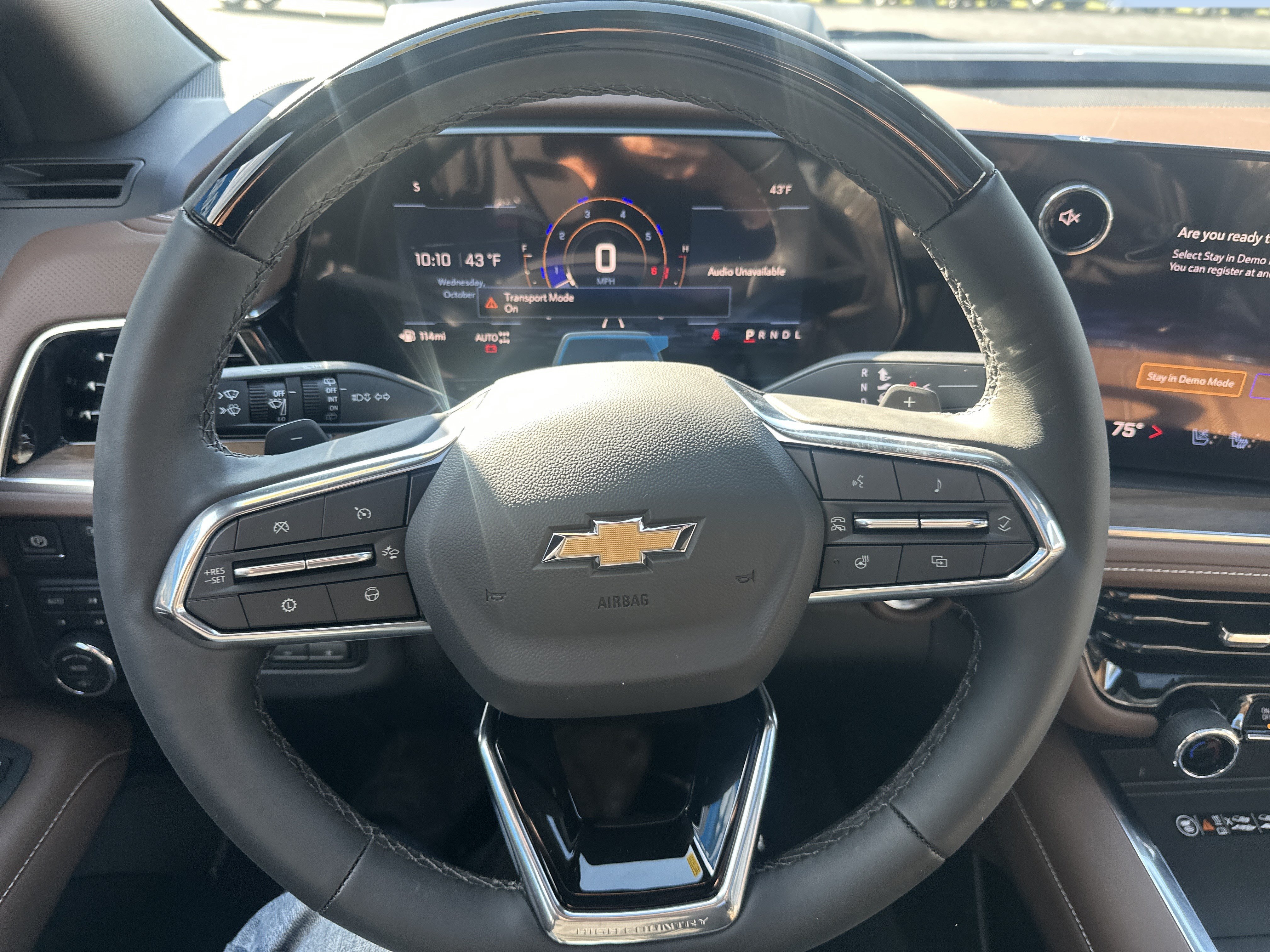 New 2027 Chevrolet Tahoe High Country AWD/4WD image 15