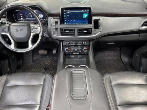 Used 2022 Chevrolet Tahoe Z71 w/ Luxury Package image 13