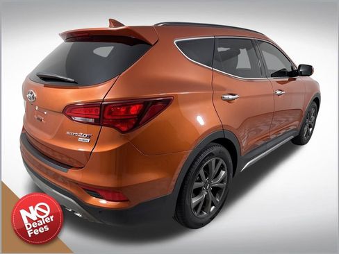 Used 2017 Hyundai Santa Fe Sport image 3
