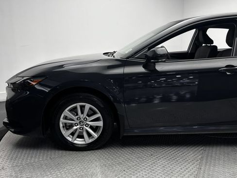 Used 2025 Toyota Camry LE AWD/4WD image 5
