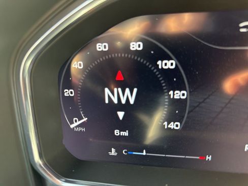 New 2026 GMC Sierra 1500 Denali Ultimate w/ LPO, Black Badging Package image 37