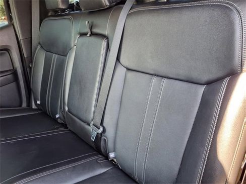 Used 2019 Ford Ranger Lariat w/ Black Appearance Package image 9
