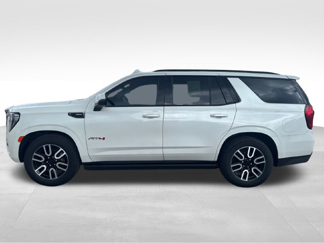 Used 2023 GMC Yukon AT4 w/ AT4 Premium Plus Package AWD/4WD image 8