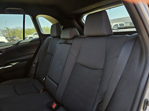 Used 2023 Toyota RAV4 SE AWD/4WD image 27