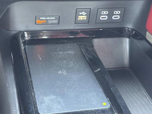 Used 2025 Toyota Camry XSE FWD image 22