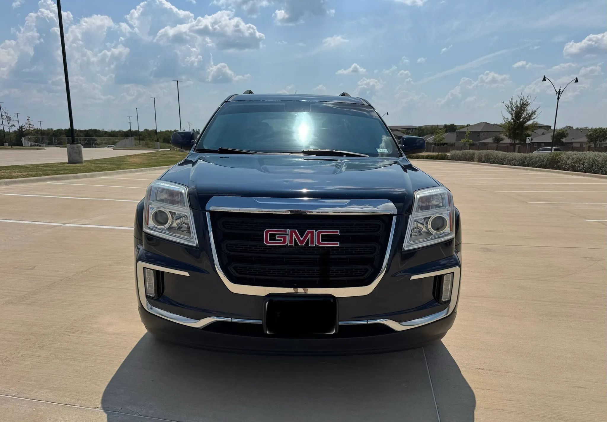 Used 2017 GMC Terrain SLE w/ Convenience Package FWD image 2