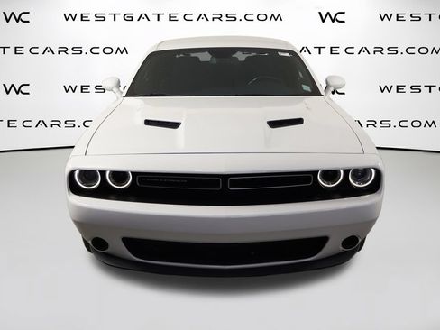 Used 2021 Dodge Challenger SXT RWD image 2