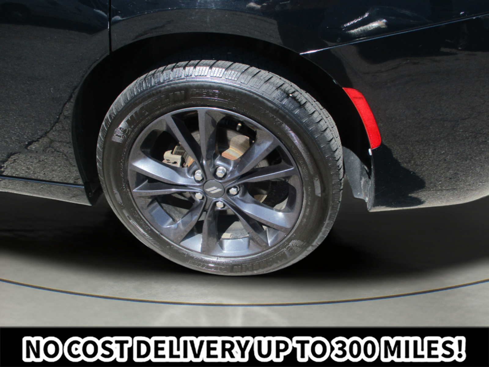 Used 2020 Dodge Charger SXT w/ Blacktop Package AWD/4WD image 34