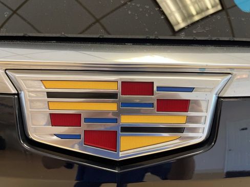 Certified 2023 Cadillac Escalade Premium Luxury Platinum AWD/4WD image 26
