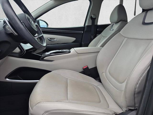Used 2023 Hyundai Tucson Limited AWD/4WD image 16