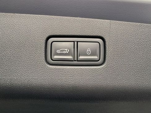 Certified 2026 Genesis GV70 2.5T image 16