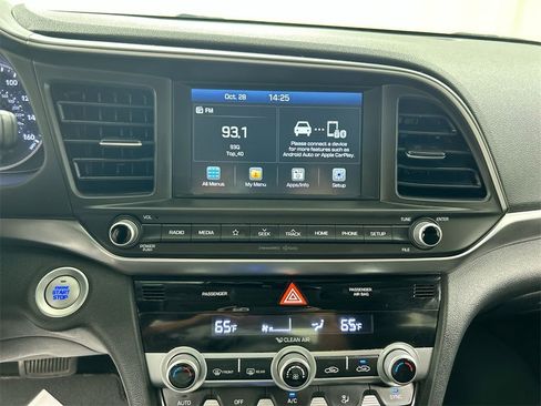 Used 2020 Hyundai Elantra Value Edition w/ Cargo Package (C1) image 14