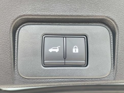 New 2026 Nissan Rogue SV AWD/4WD image 13