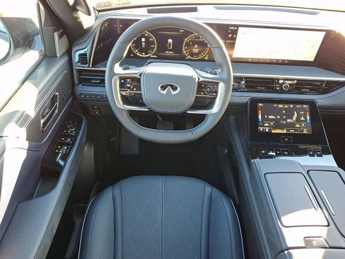 New 2026 INFINITI QX80 4WD image 8