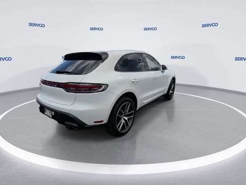 Used 2024 Porsche Macan AWD/4WD image 8